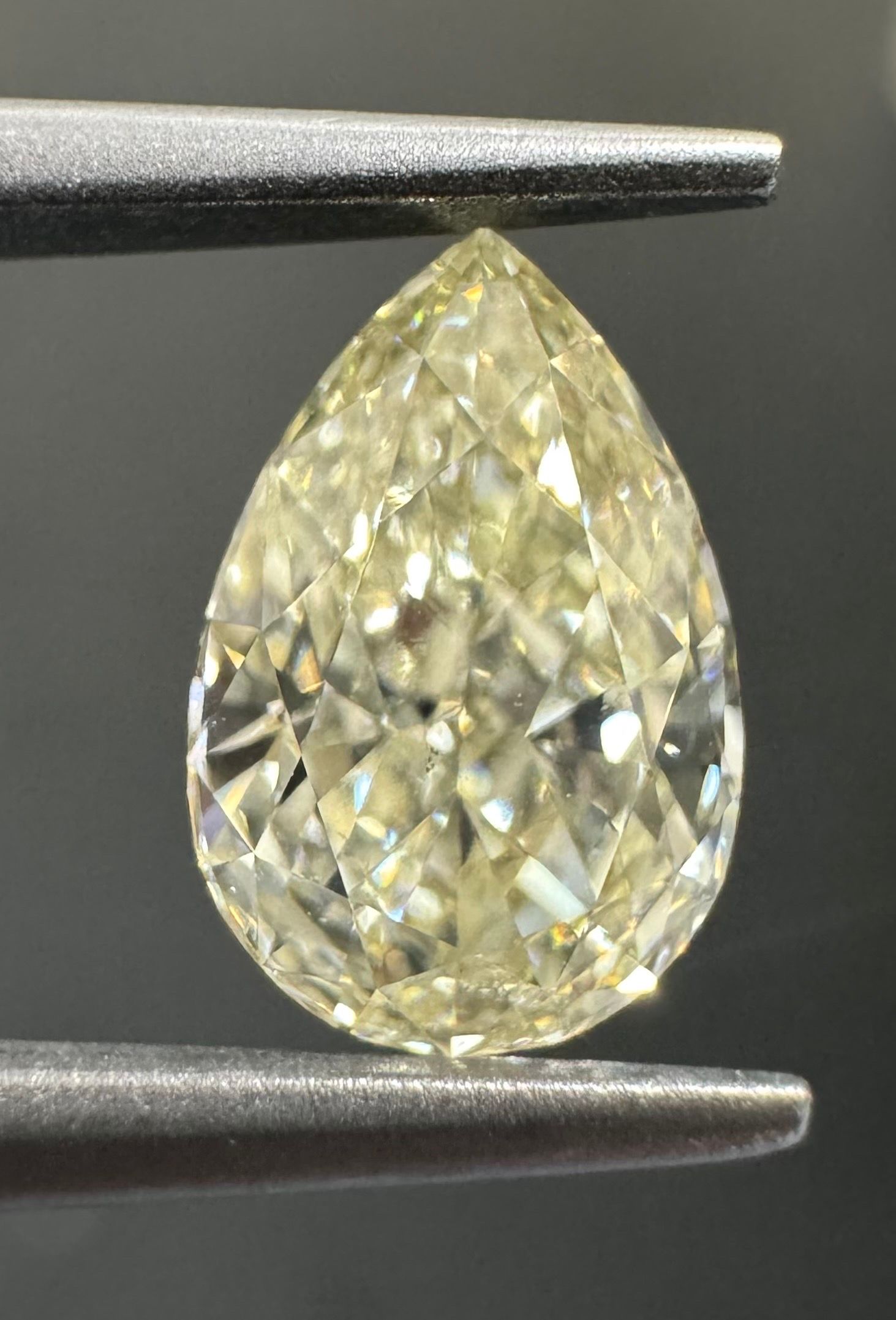 1.01 Carat Pear Diamond W-X VS2