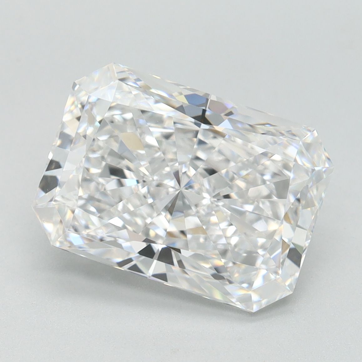 3.13 ct. radiant Lab Grown Diamond front image