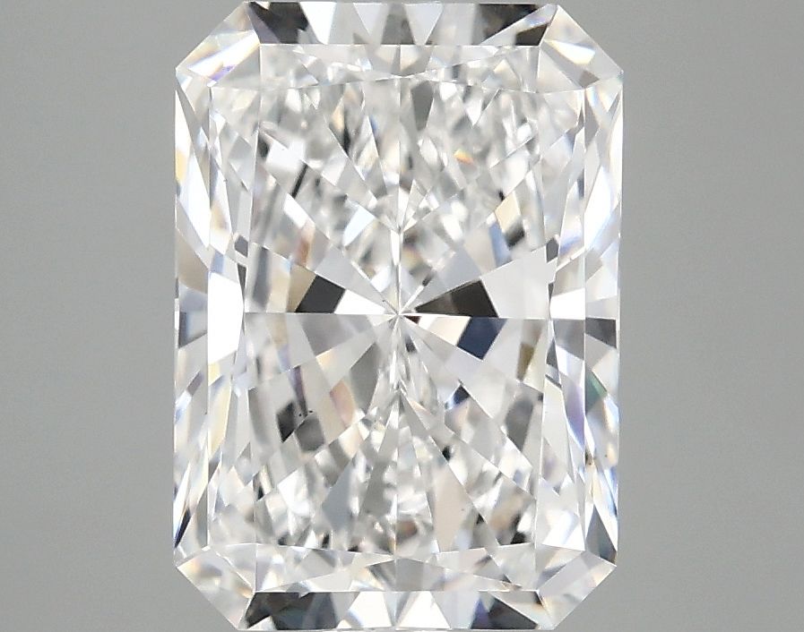 3.04 ct. radiant Lab Grown Diamond front image