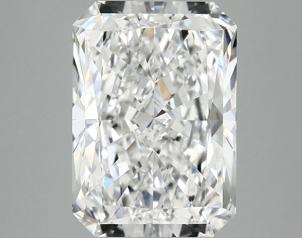 3.90 ct. radiant Lab Grown Diamond front image
