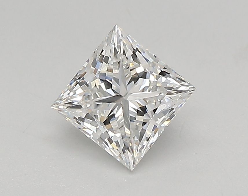 0.8 ct lab-grown Princess Diamond