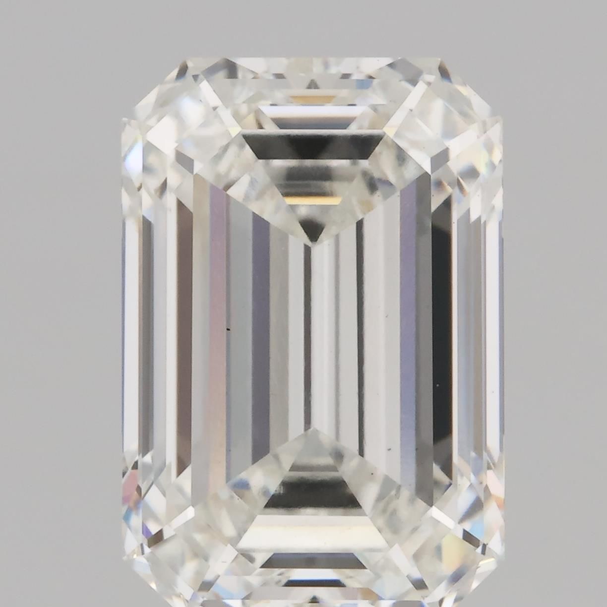 3.94 ct. emerald Lab Grown Diamond front image