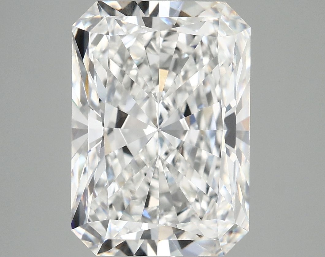 5.10 ct. radiant Lab Grown Diamond front image