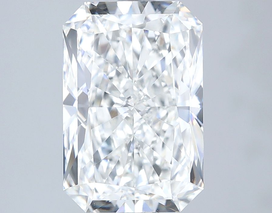 3.05 ct. radiant Lab Grown Diamond front image