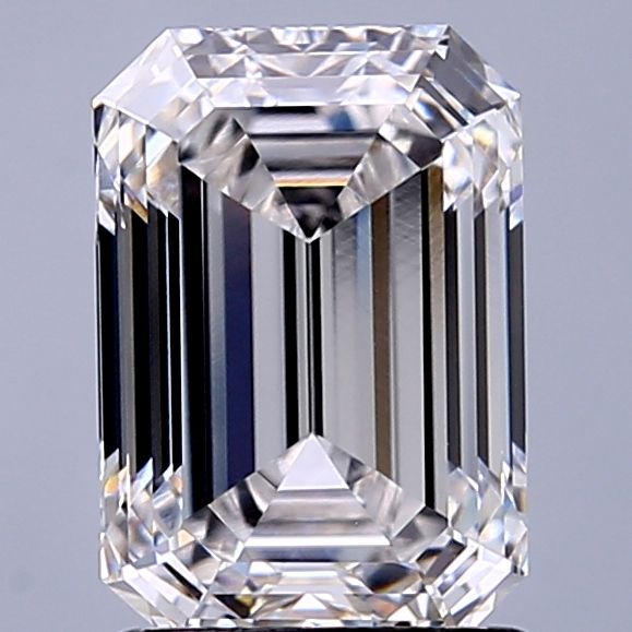 1.70 ct. emerald Lab Grown Diamond front image