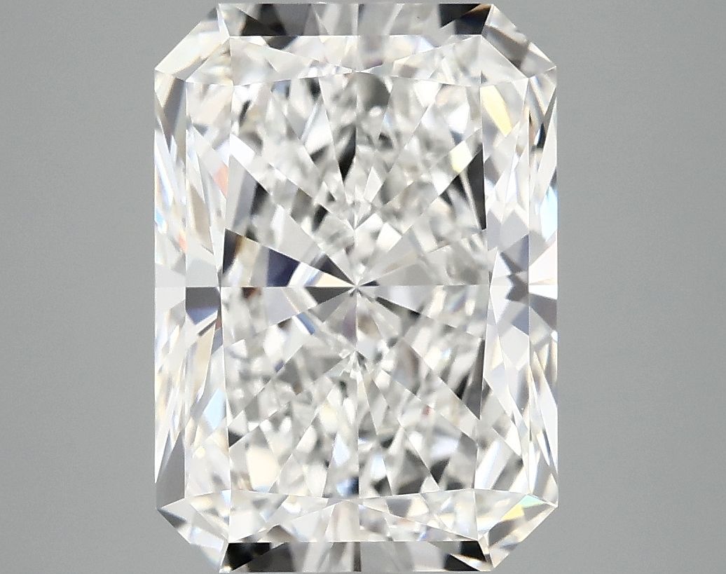 5.05 ct. radiant Lab Grown Diamond front image