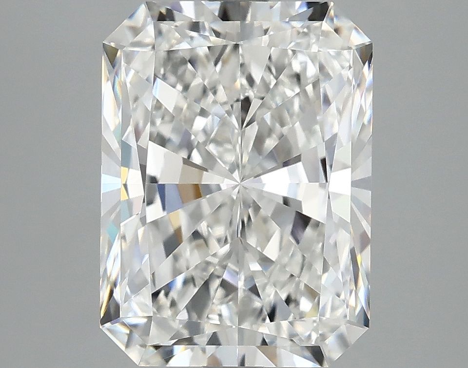 3.91 ct. radiant Lab Grown Diamond front image