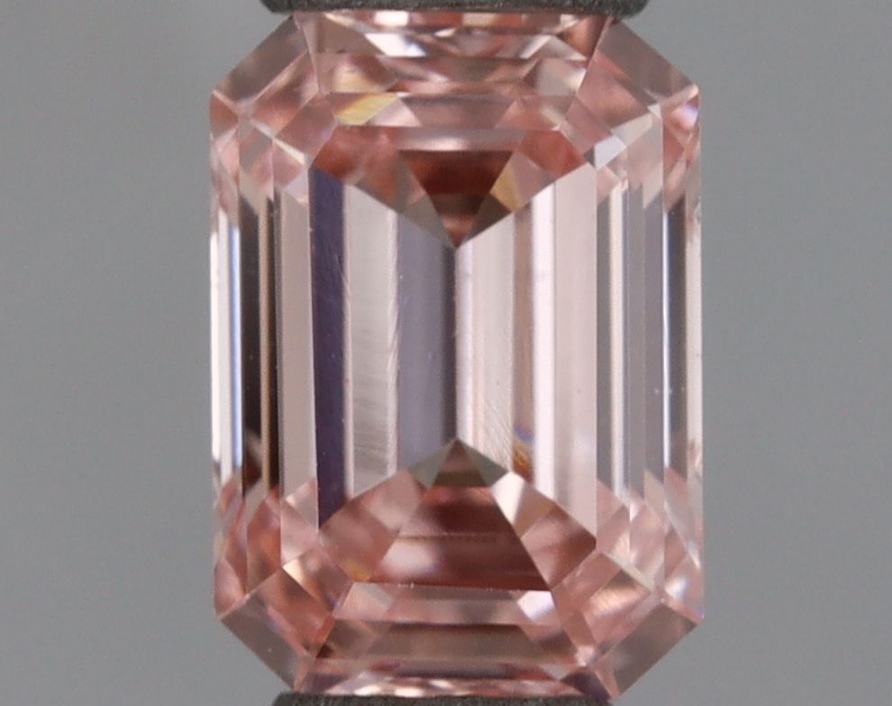 0.51 ct. emerald Lab Grown Diamond front image