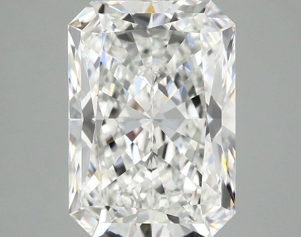 4.02 ct. radiant Lab Grown Diamond front image