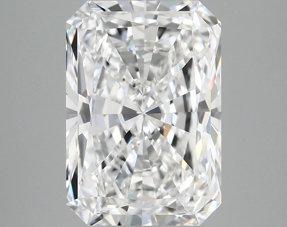 4.05 ct. radiant Lab Grown Diamond front image