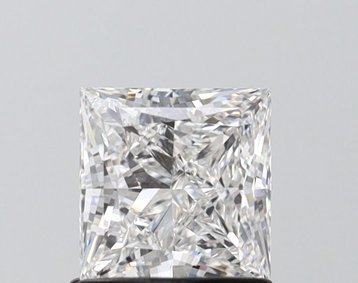 1.07 ct. princess Lab Grown Diamond front image