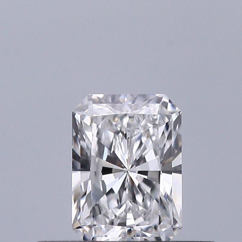 0.31 Carat Radiant Diamond D VS1