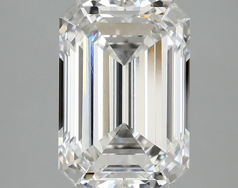 3.09 ct. emerald Lab Grown Diamond front image