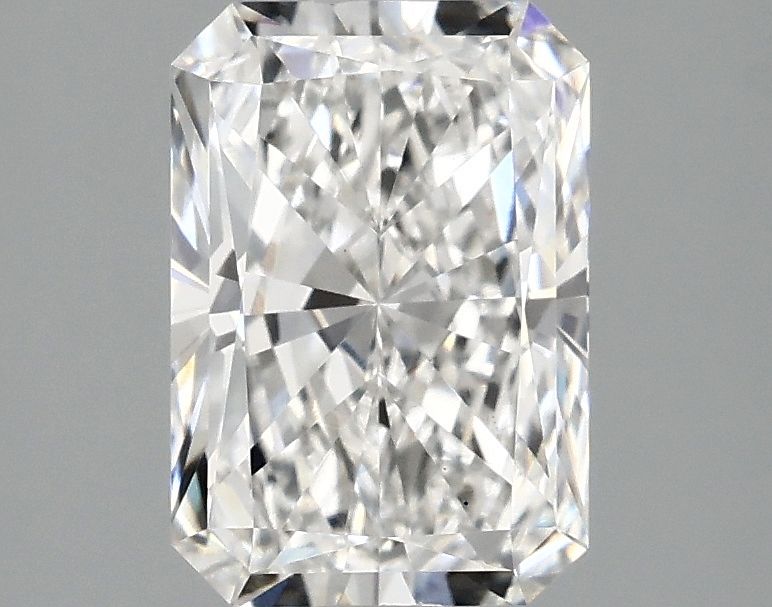 2.00 ct. radiant Lab Grown Diamond front image
