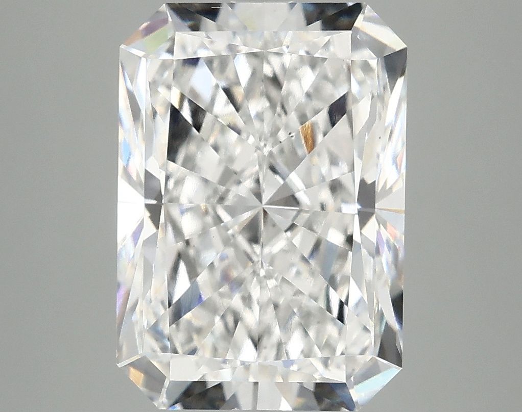 5.00 ct. radiant Lab Grown Diamond front image