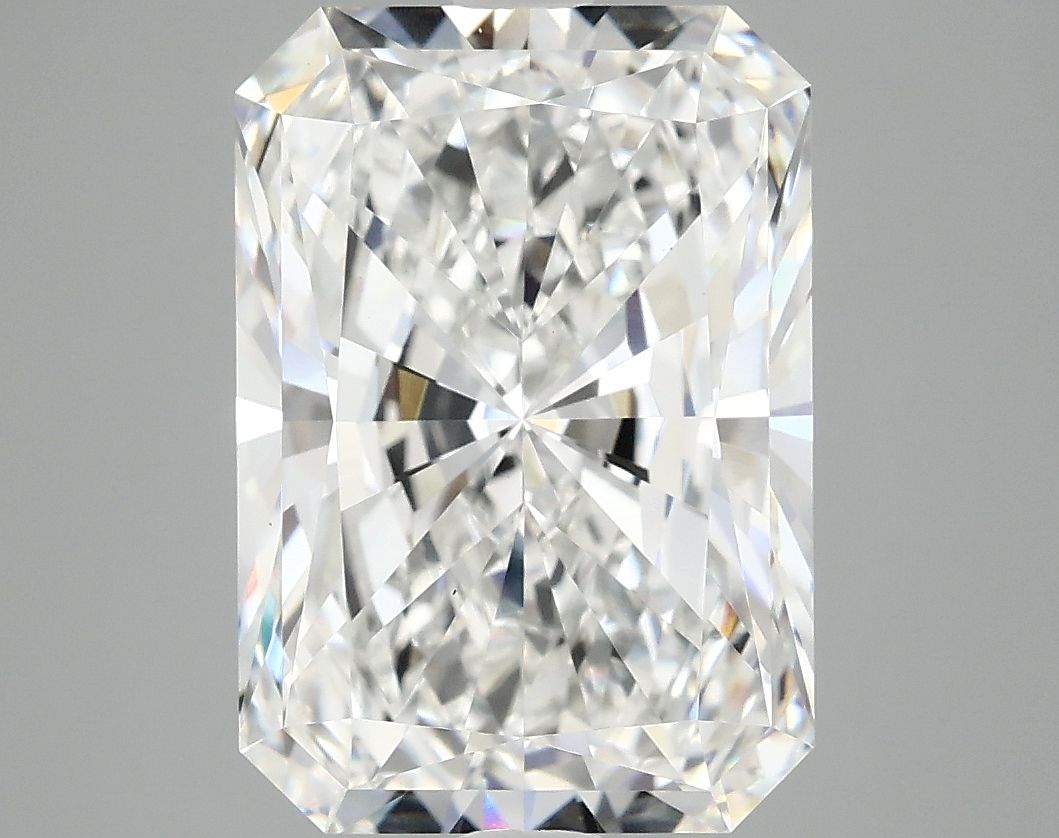 4.93 ct. radiant Lab Grown Diamond front image
