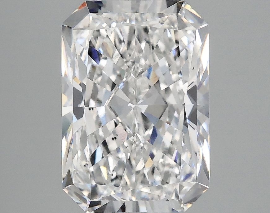 3.05 ct. radiant Lab Grown Diamond front image