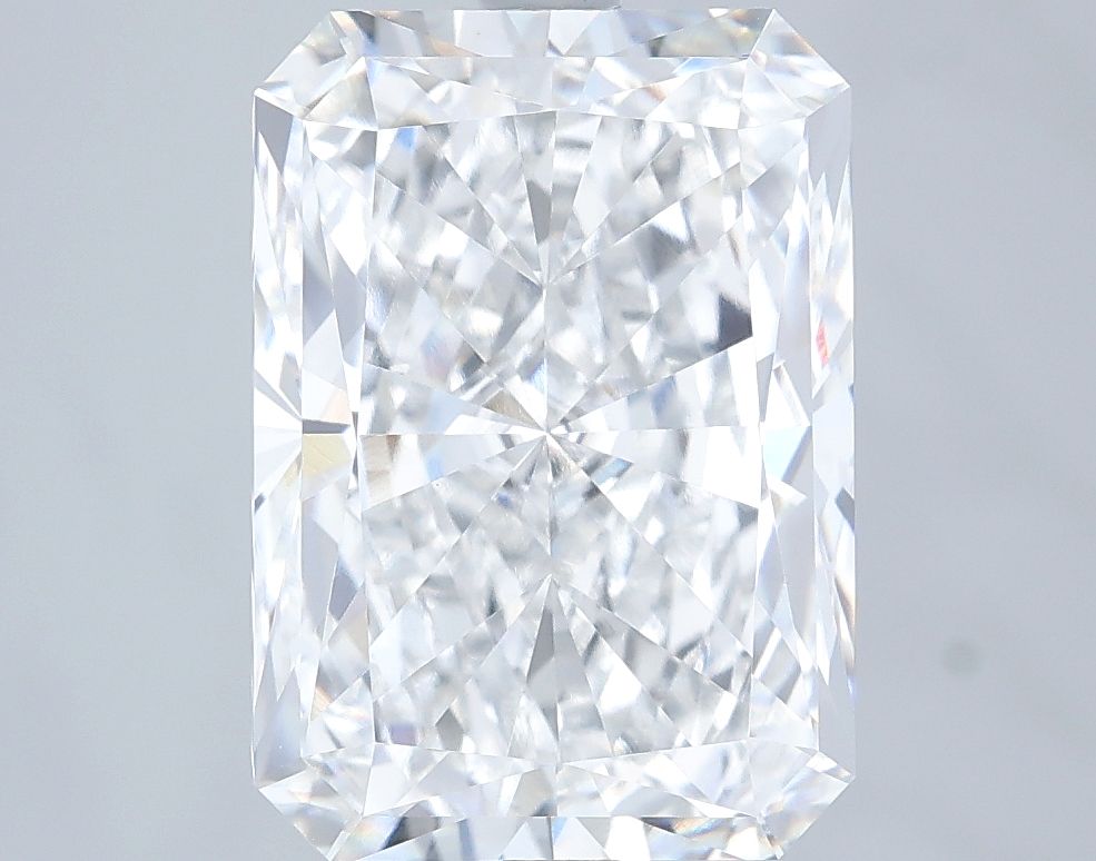 4.87 ct. radiant Lab Grown Diamond front image