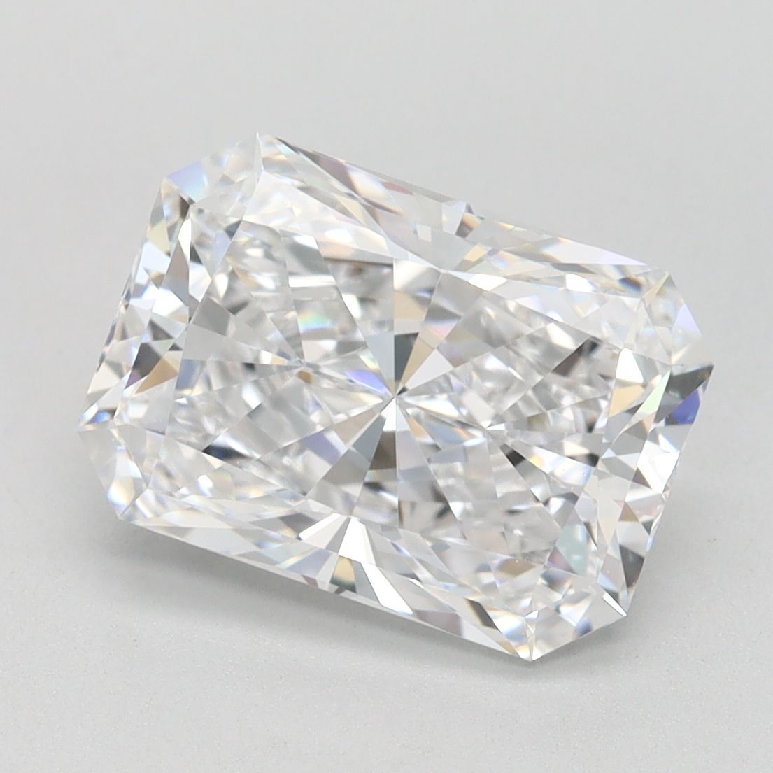 2.66 ct. radiant Lab Grown Diamond front image