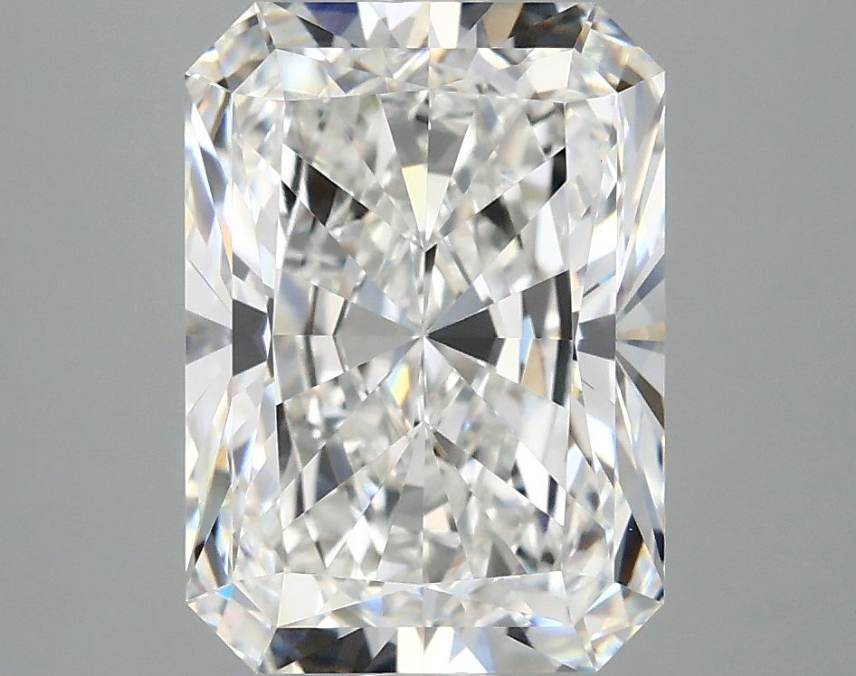 4.05 ct. radiant Lab Grown Diamond front image