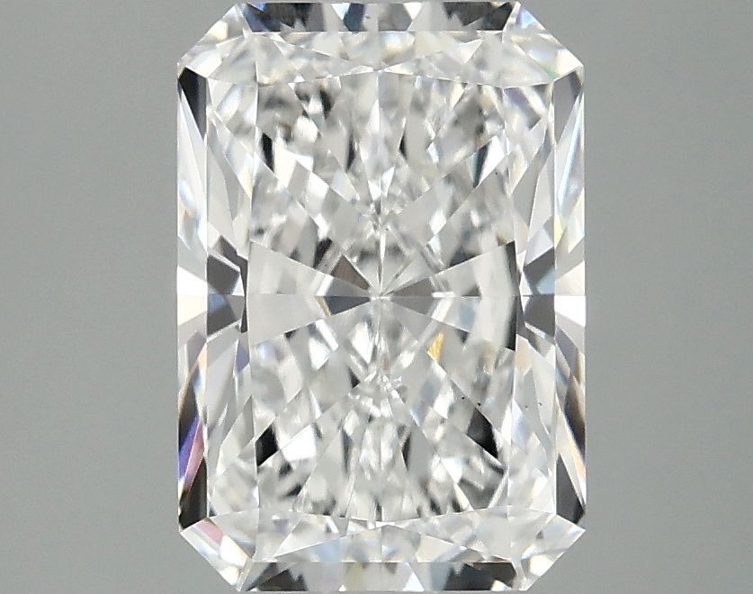 2.57 ct. radiant Lab Grown Diamond front image