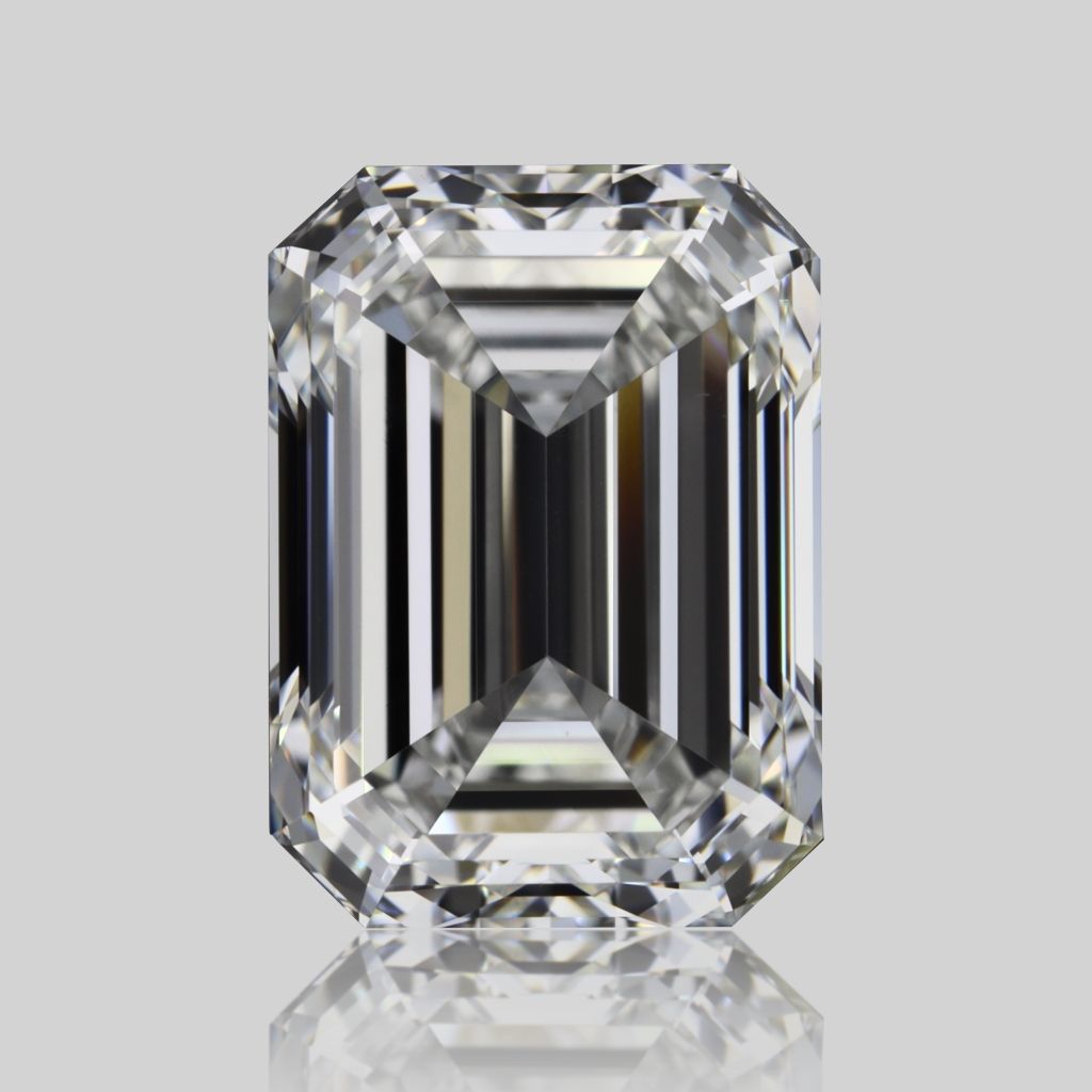 2.01 ct Emerald diamond