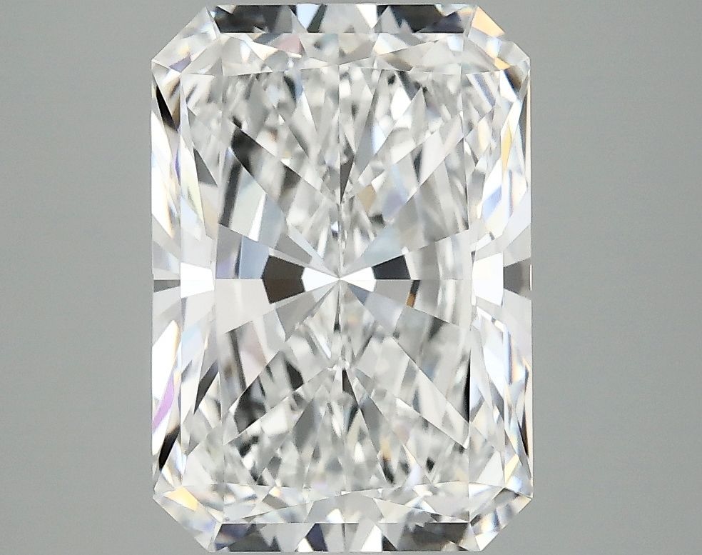 4.08 ct. radiant Lab Grown Diamond front image