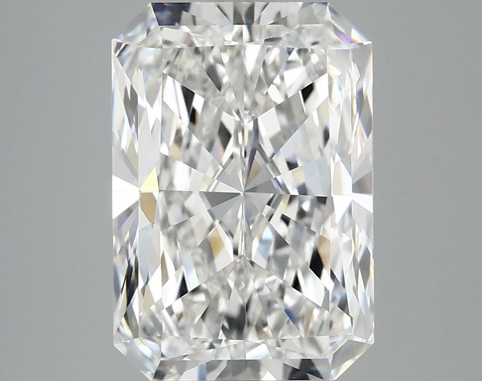 4.02 ct. radiant Lab Grown Diamond front image