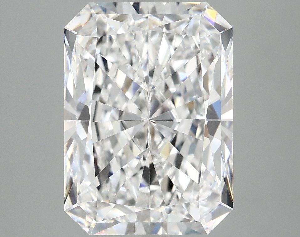 3.86 ct. radiant Lab Grown Diamond front image
