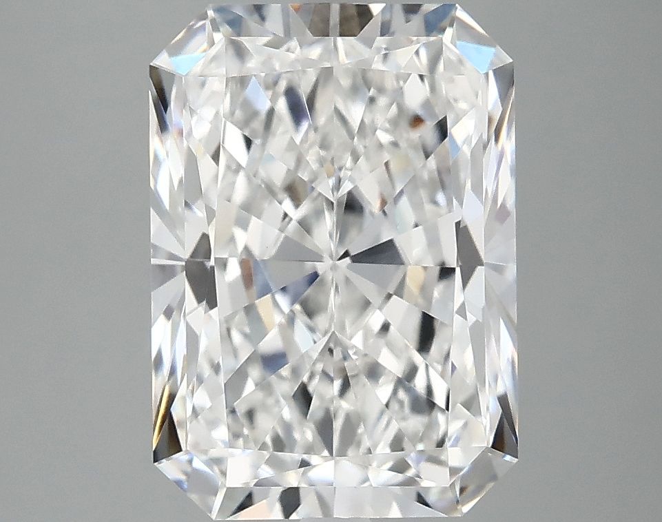 4.07 ct. radiant Lab Grown Diamond front image