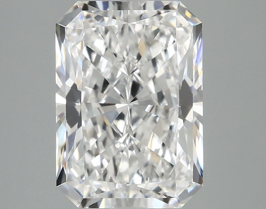 3.09 ct. radiant Lab Grown Diamond front image