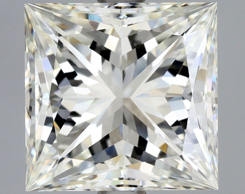 3.02 ct Princess diamond