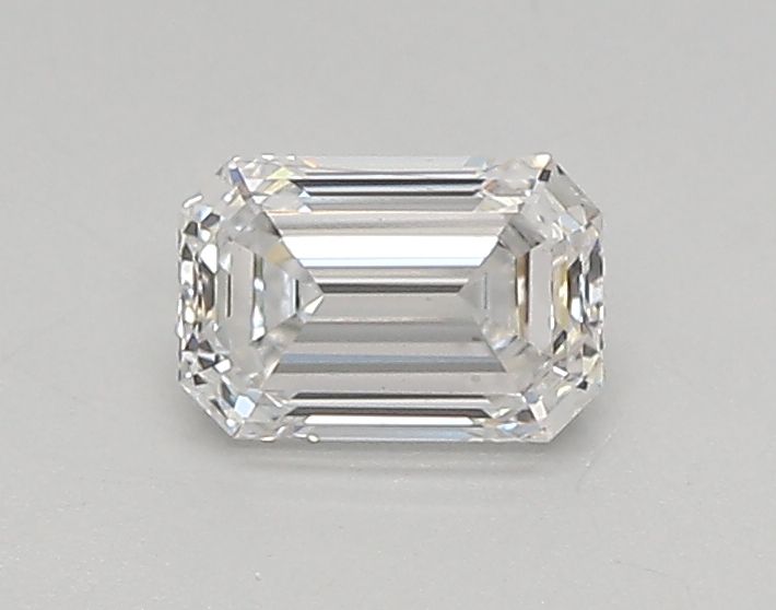 0.46 ct lab-grown Emerald Diamond
