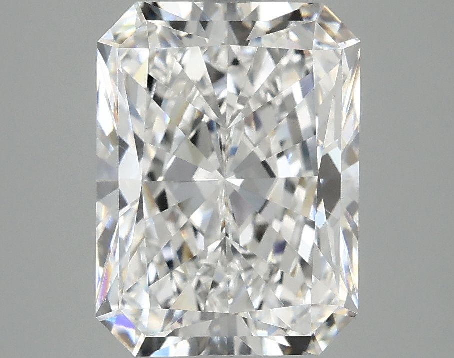3.86 ct. radiant Lab Grown Diamond front image