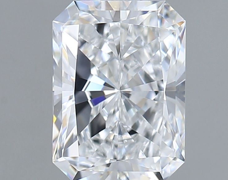 1.52 ct lab-grown Radiant Diamond