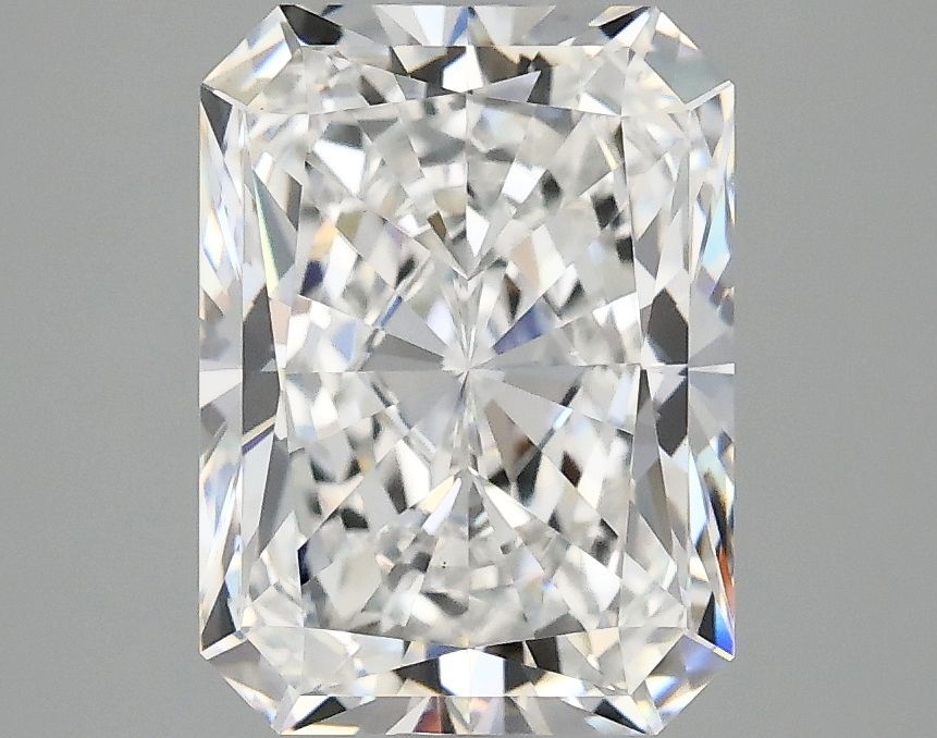 2.88 ct. radiant Lab Grown Diamond front image