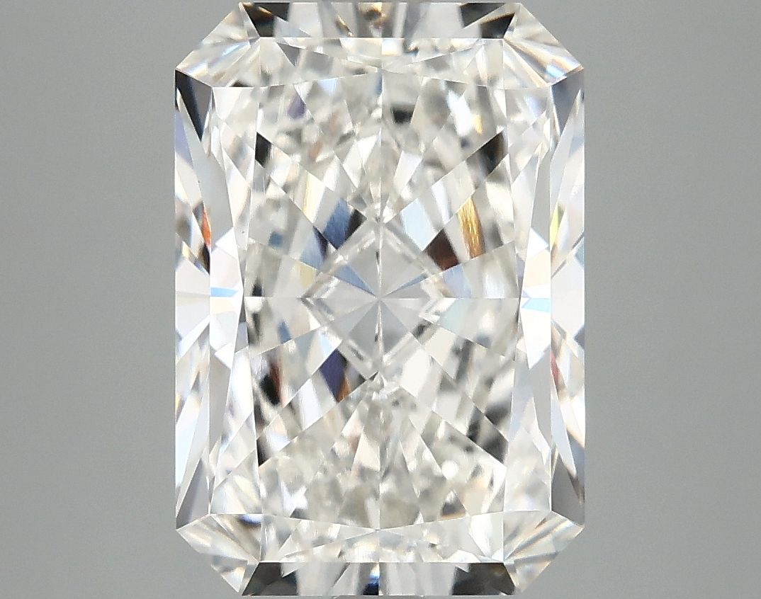 4.70 ct. radiant Lab Grown Diamond front image