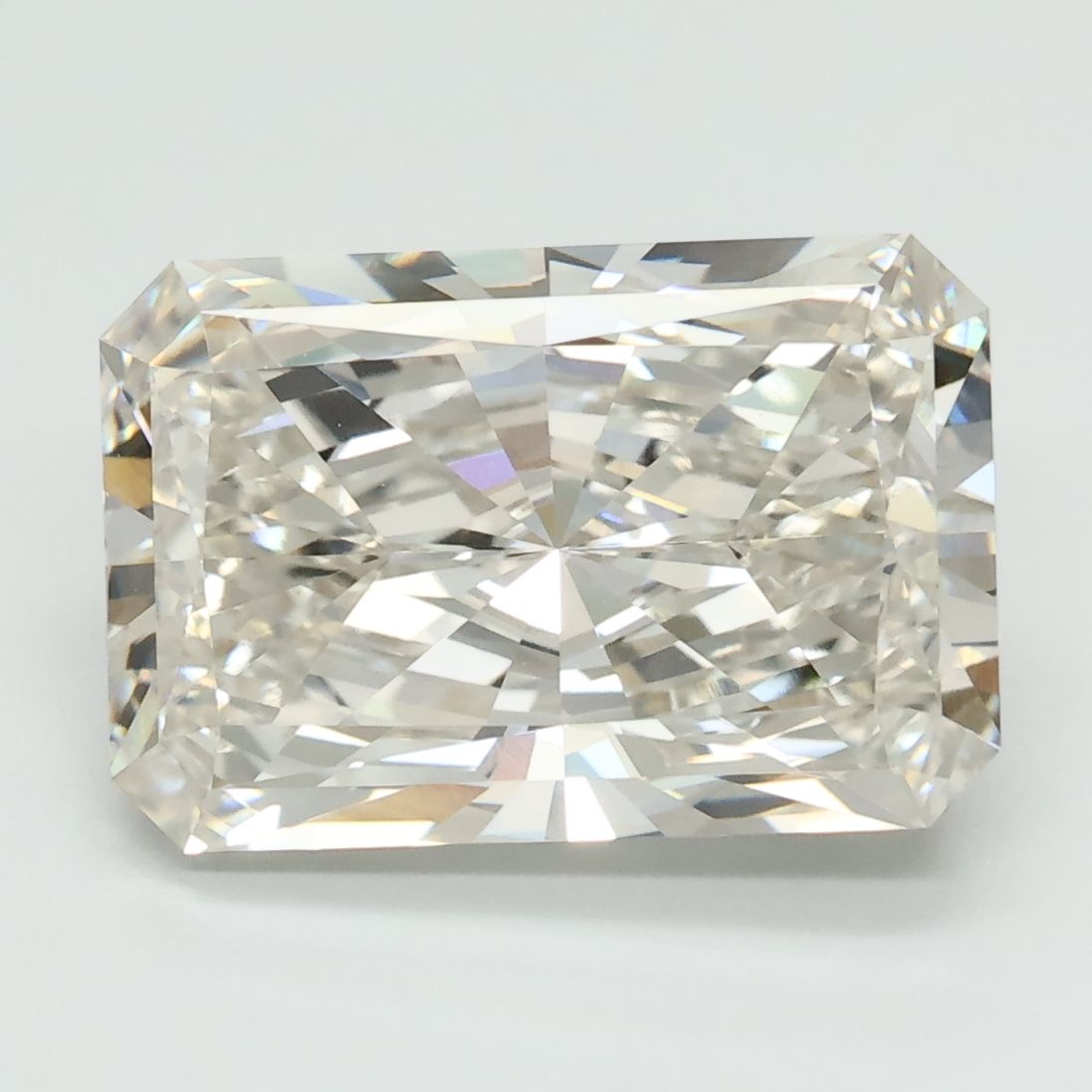 4.81 ct. radiant Lab Grown Diamond front image