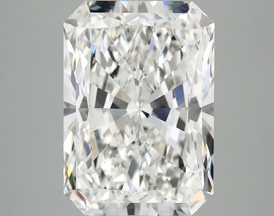3.89 ct. radiant Lab Grown Diamond front image