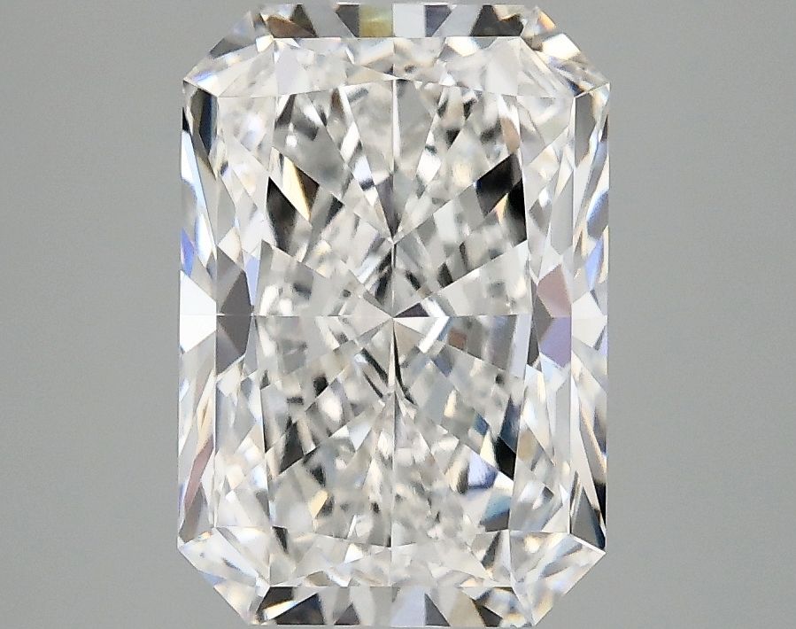 3.07 ct. radiant Lab Grown Diamond front image