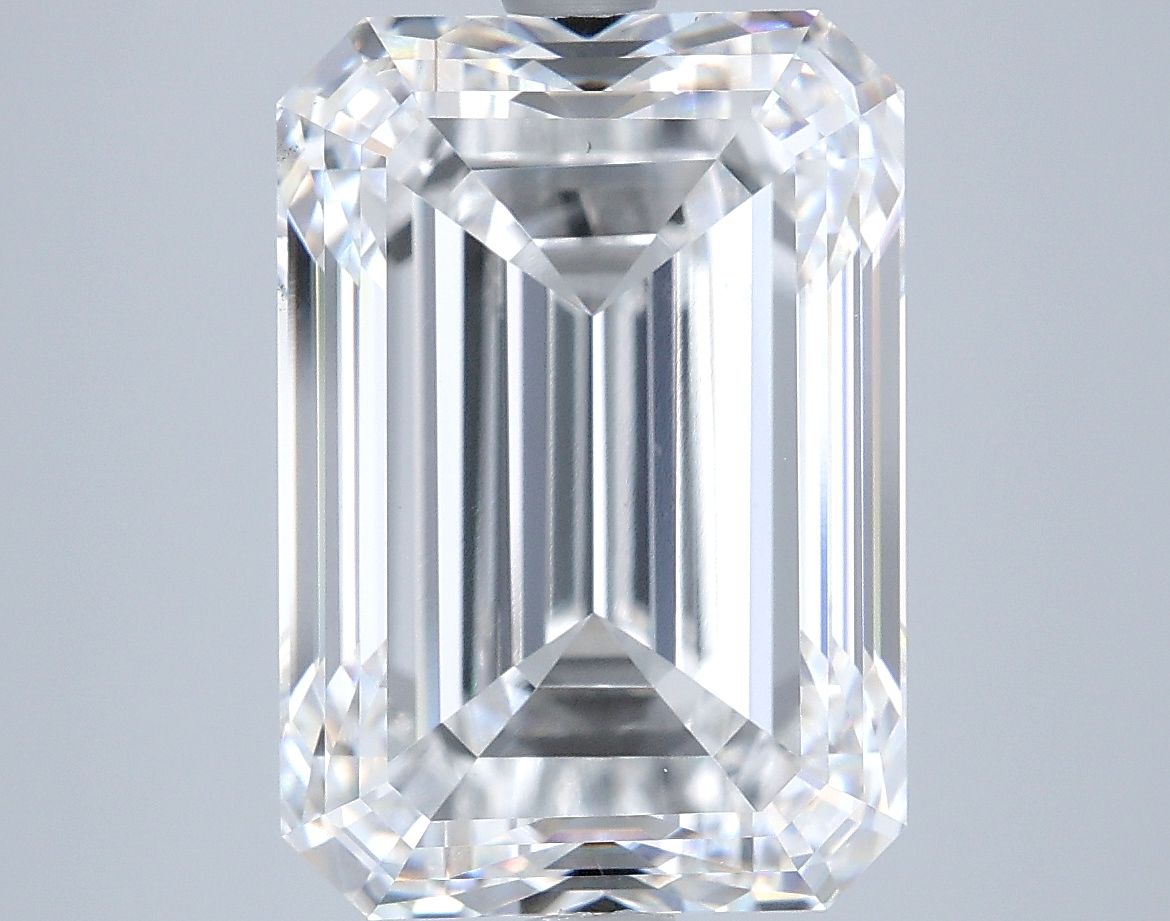 9.09 ct. emerald Lab Grown Diamond front image