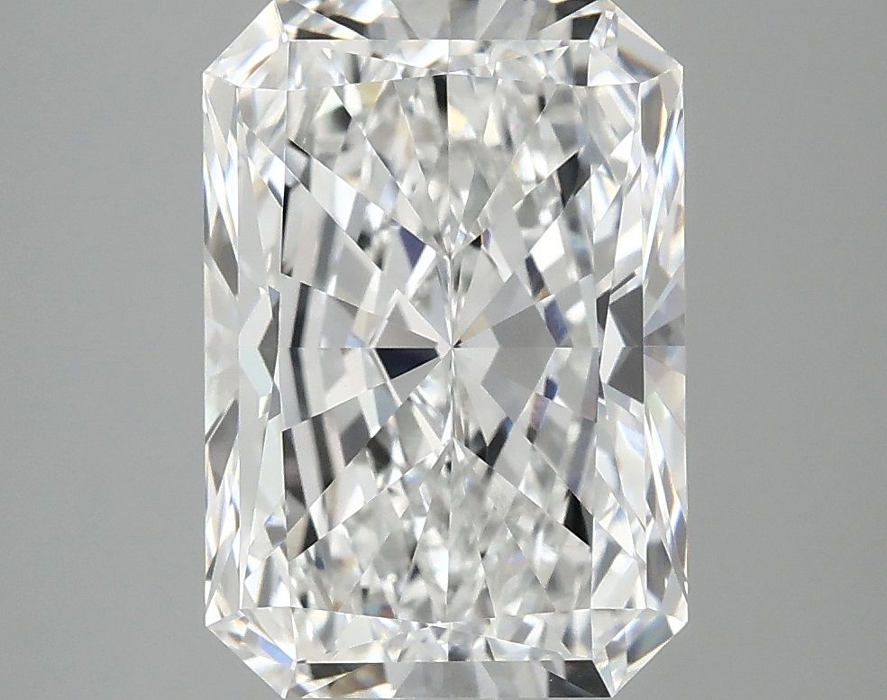 4.08 ct. radiant Lab Grown Diamond front image