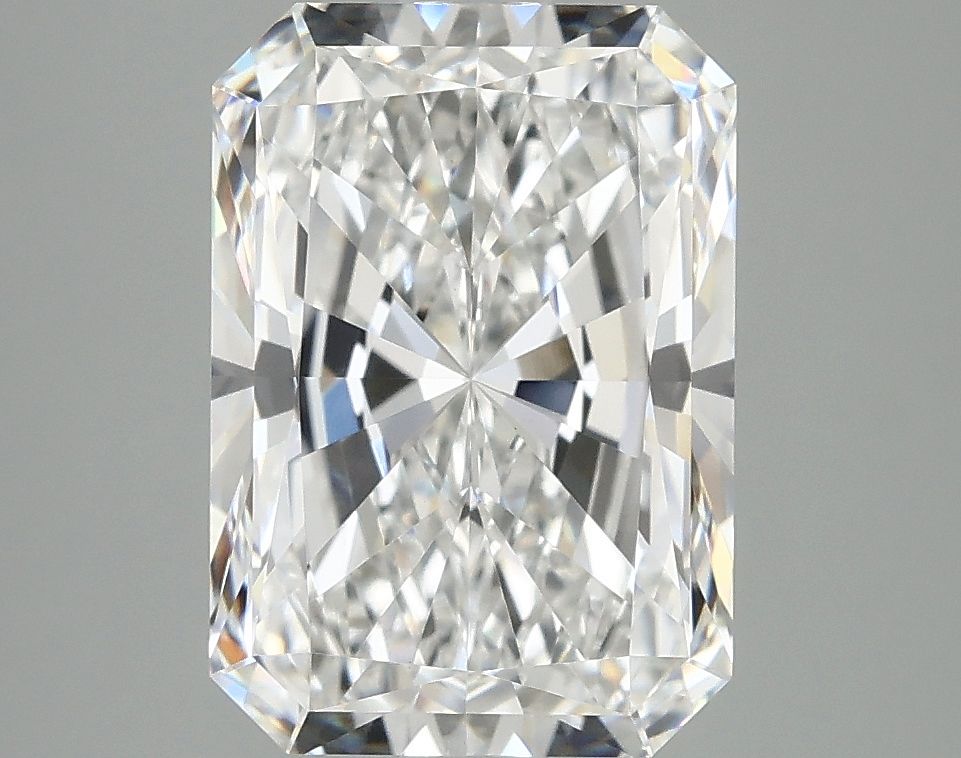 3.95 ct. radiant Lab Grown Diamond front image