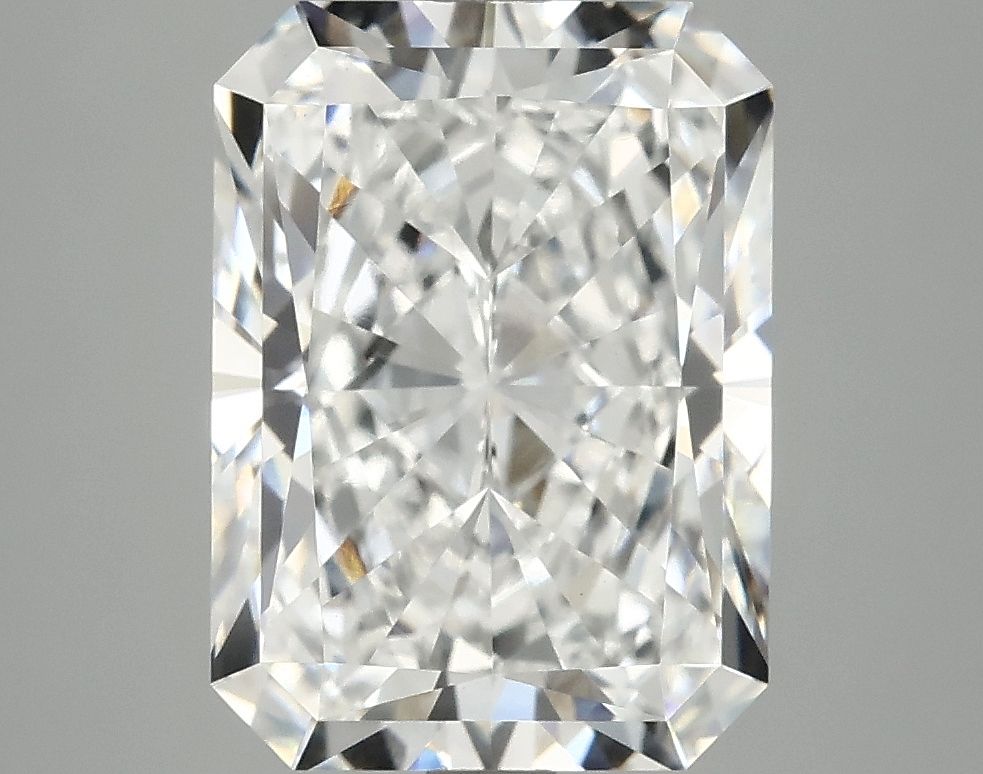 4.91 ct. radiant Lab Grown Diamond front image