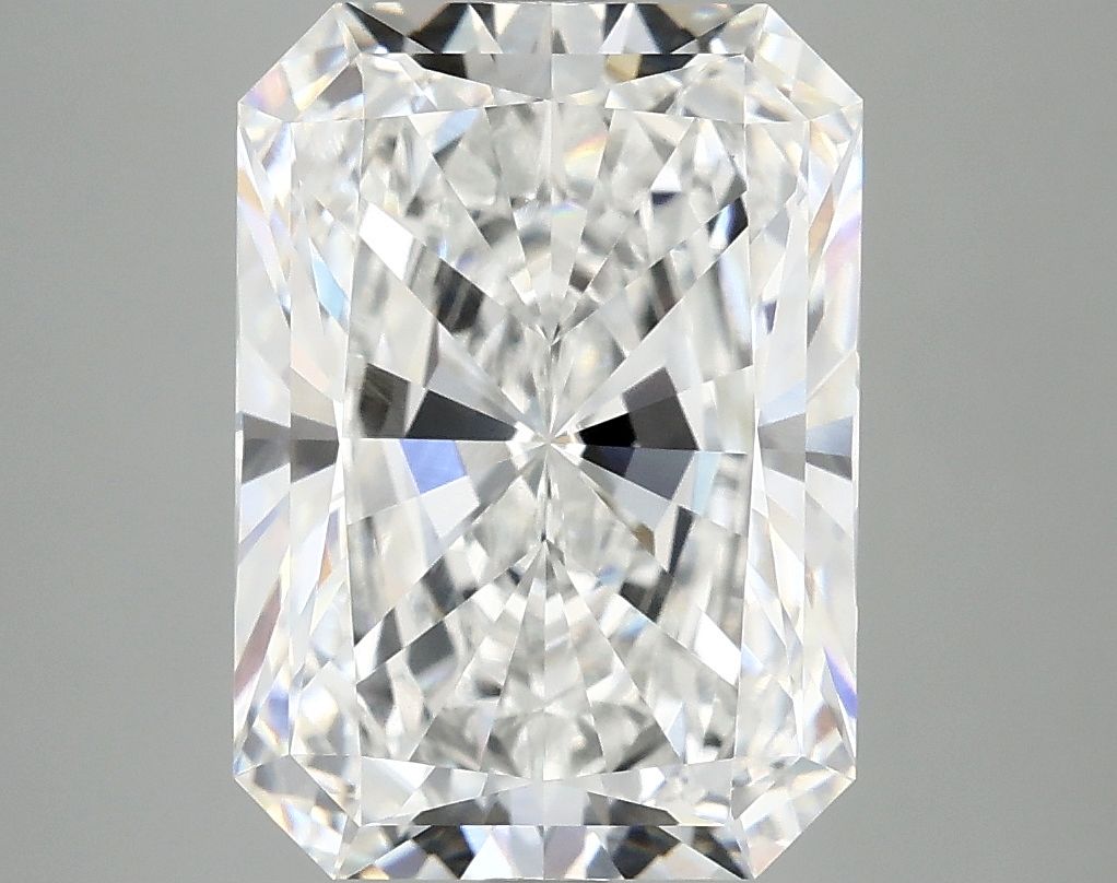 4.99 ct. radiant Lab Grown Diamond front image