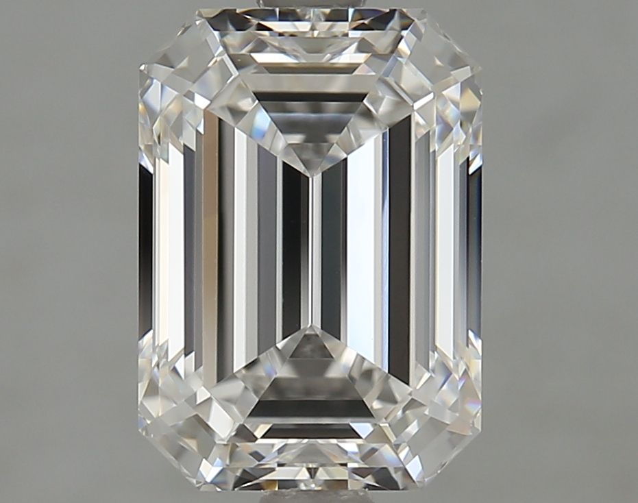 2.74 ct. emerald Lab Grown Diamond front image