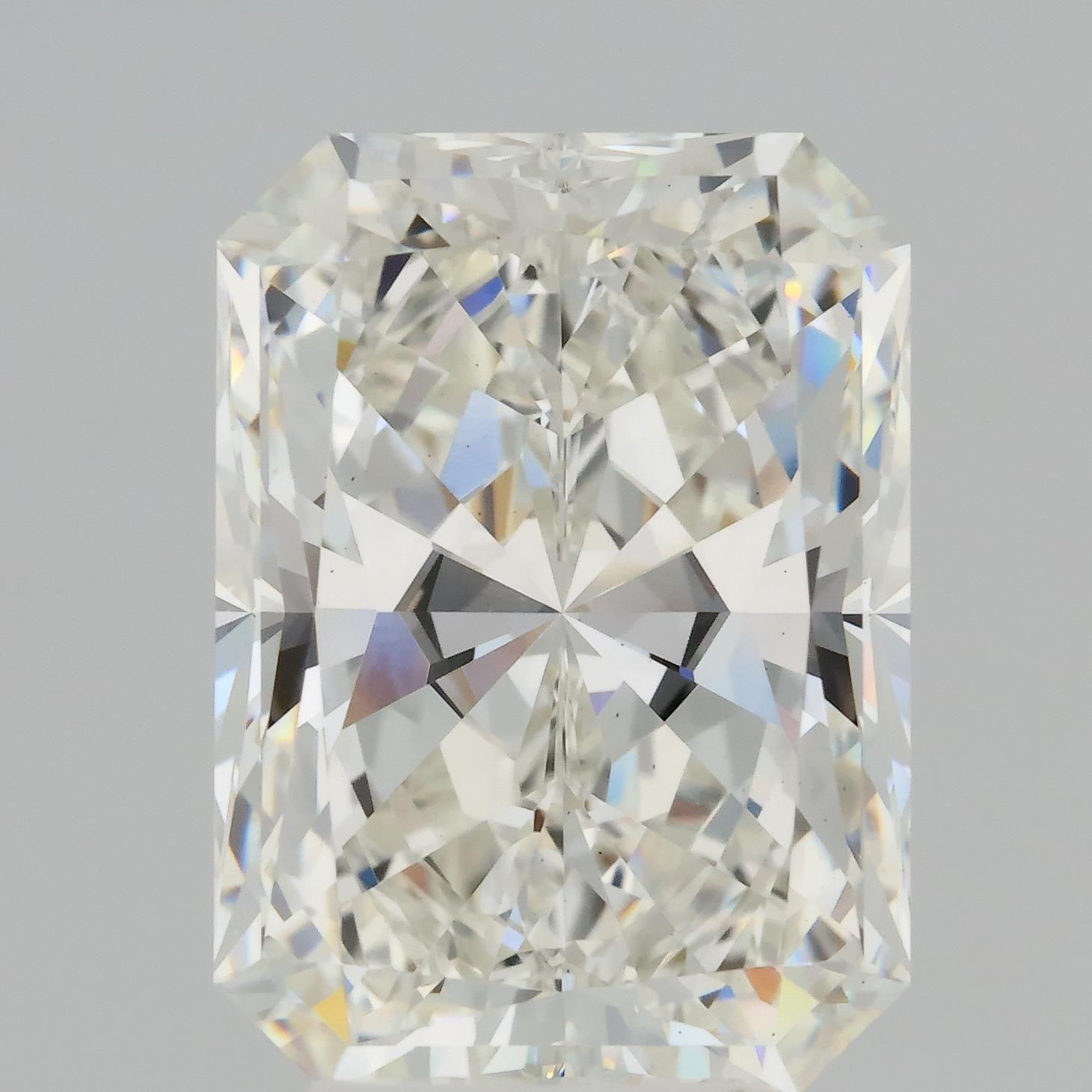 5.08 ct. radiant Lab Grown Diamond front image