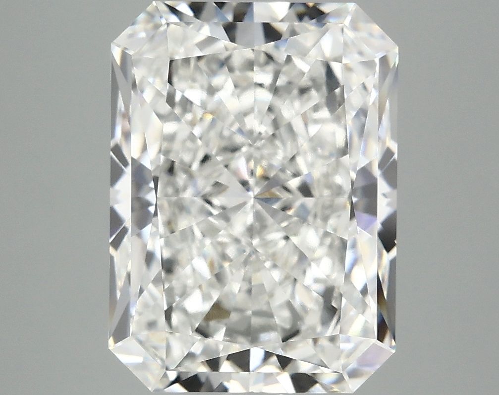 5.04 ct. radiant Lab Grown Diamond front image