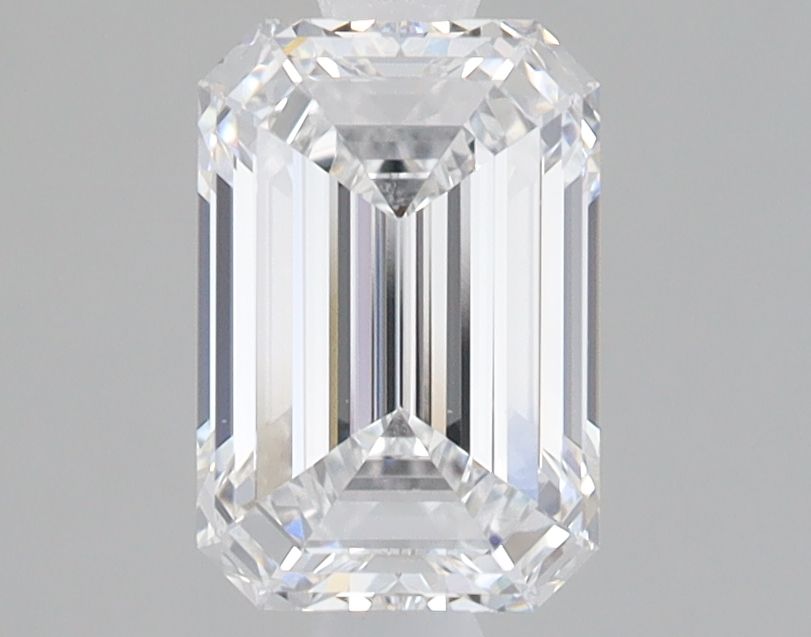 1.54 ct. emerald Lab Grown Diamond front image