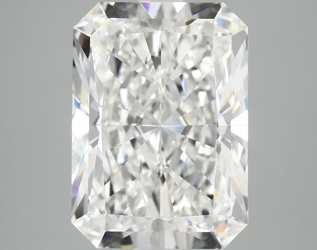 4.94 ct. radiant Lab Grown Diamond front image